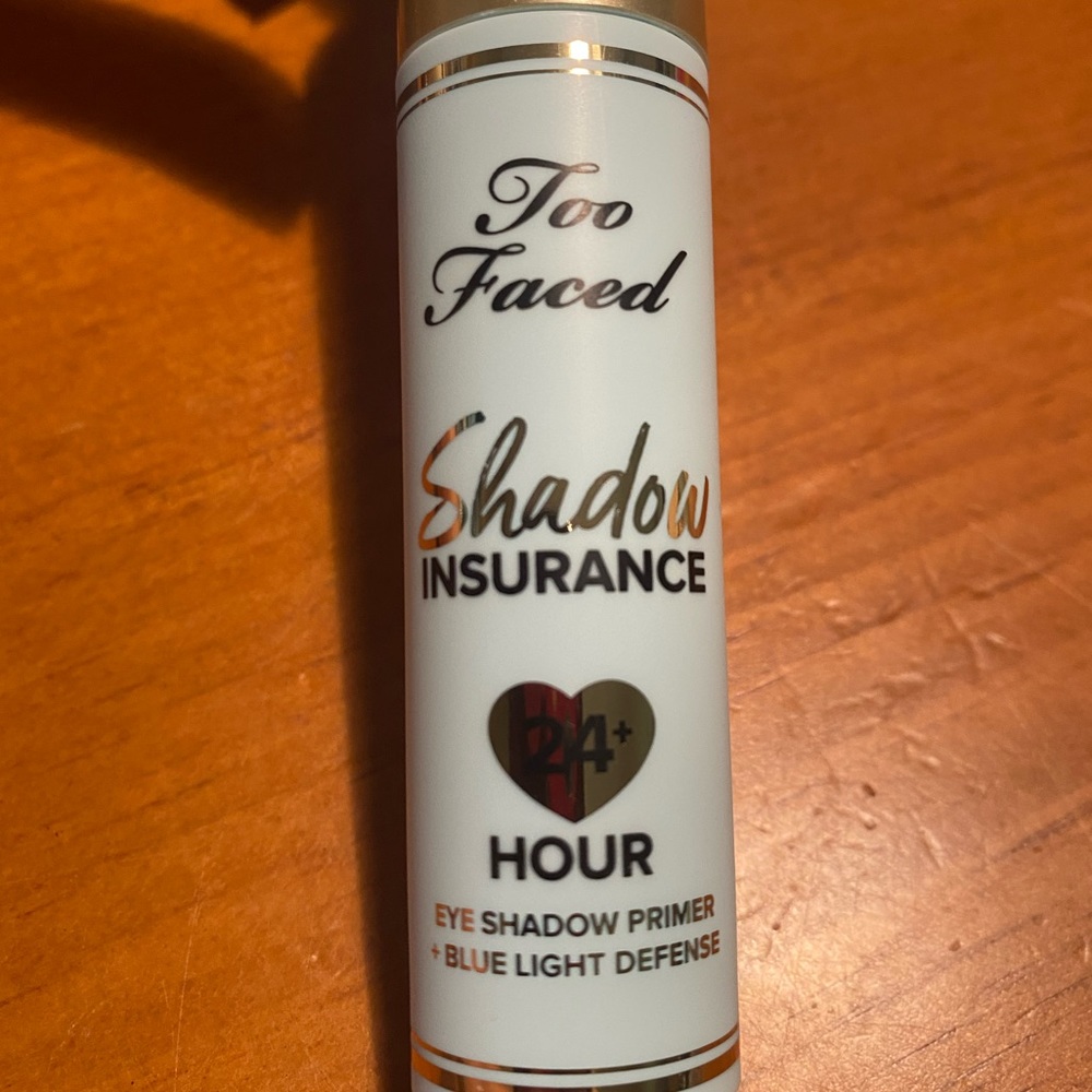 Too Faced Shadow Insurance Eye Shadow Primer - Picture 7 of 15